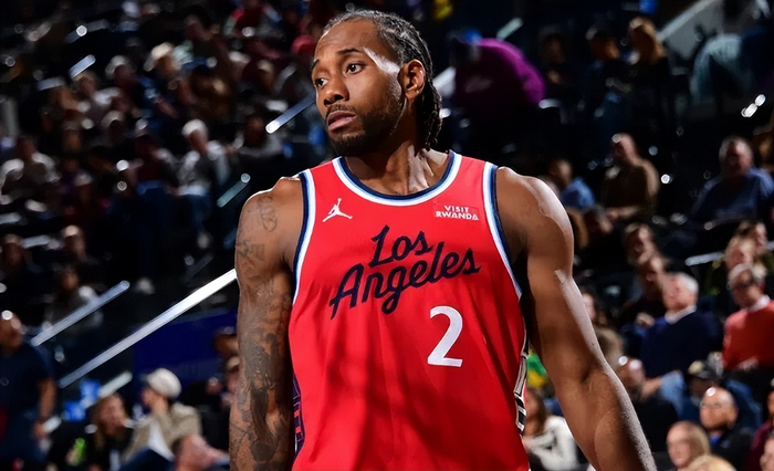 泰伦卢疯了?哈登离队后让伦纳德变成持球大核,伤病隐患瑟瑟发抖|詹姆斯·哈登|快船|克利夫兰骑士队|洛杉矶快船队|泰伦-卢_新浪新闻