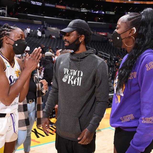 体育直播-NBA防疫政策撞上地区政策，维金斯和欧文如何选择？