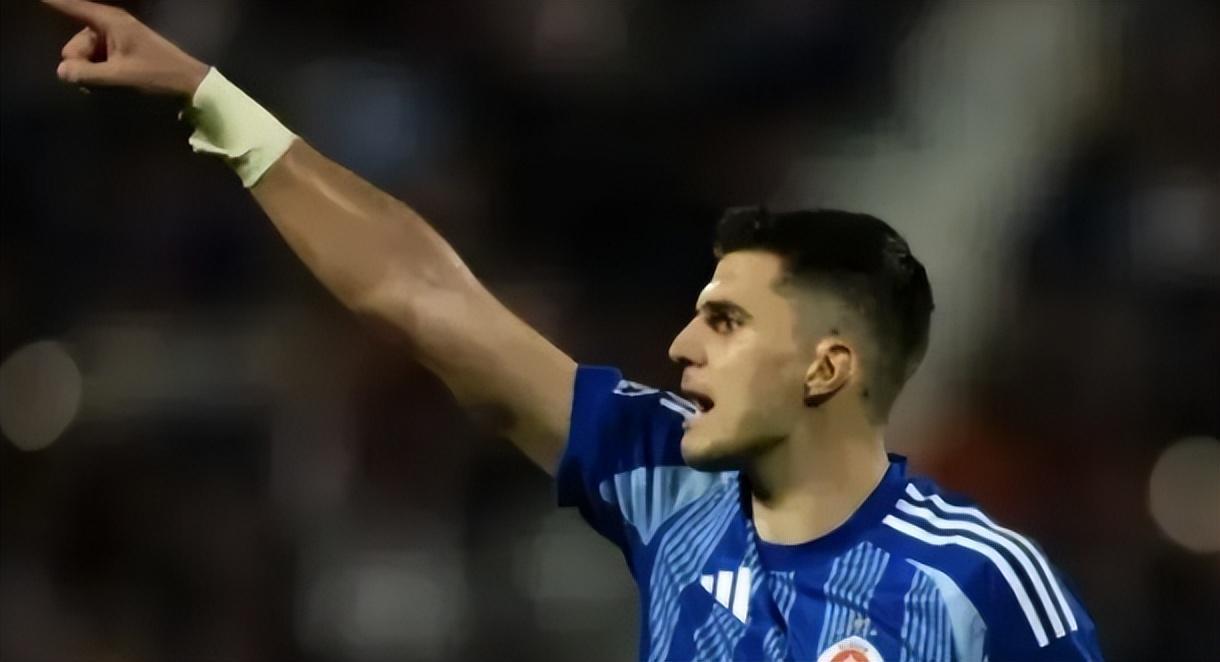 在线体育-喜讯！浙江队敲定欧冠级别中场神将 19场6球3助攻 中超争冠或变天